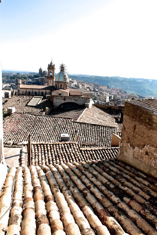 Carruggiu Casavacanze Caltagirone Phòng bức ảnh